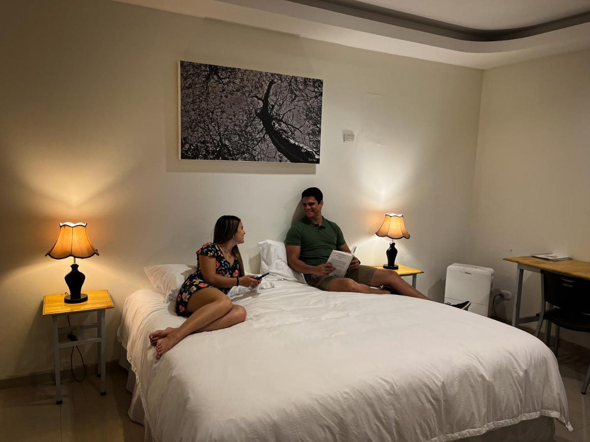 Legacy Boutique Hotel Quesada  Bagian luar foto